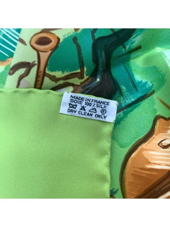 Hermès Hermes Carre 90 CONCERTO Scarf Yellow Silk ref  Hermes Carre 90 Silk Scarf Concerto